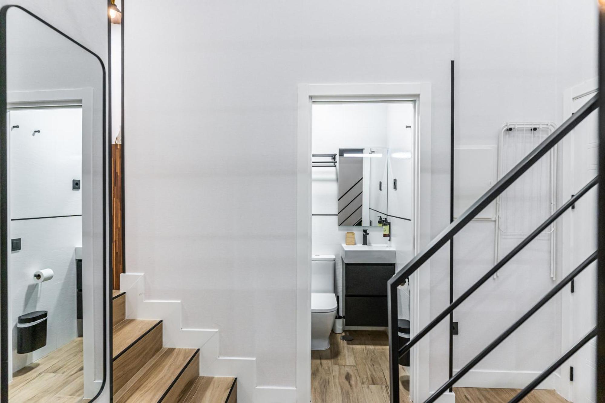 Cc Atocha Apartments Madrid Exterior photo