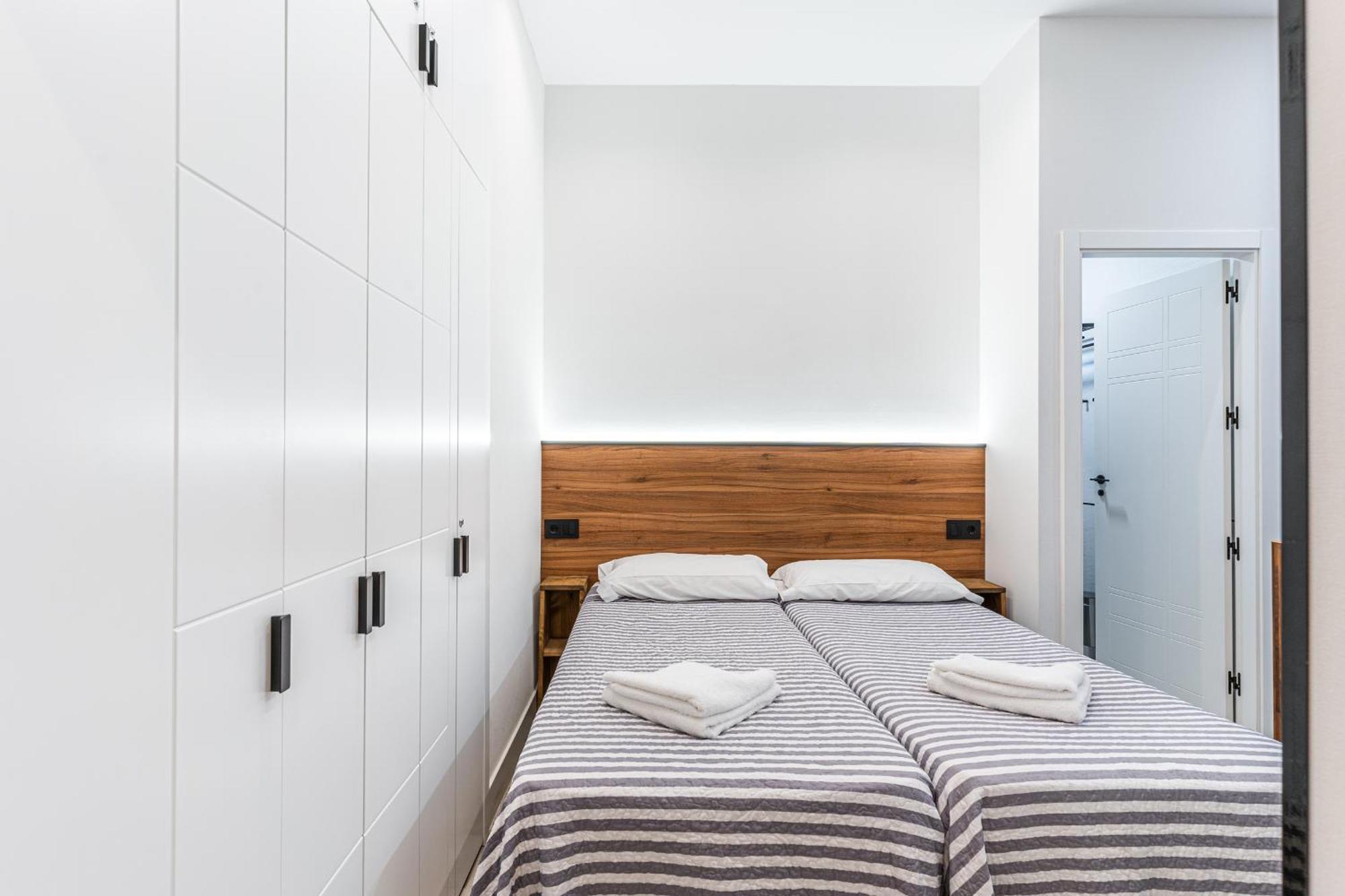 Cc Atocha Apartments Madrid Exterior photo